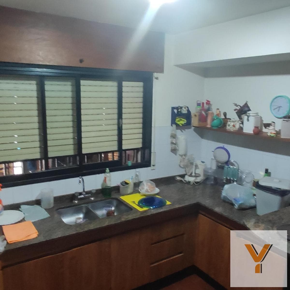House for Sale - 2 Bedrooms, 2 Bathrooms - Garage - 480 m² - Arguello