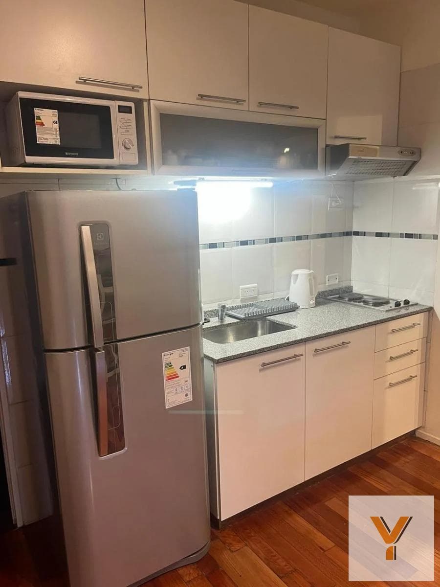 Studio Apartment for Rent - 1 Bathroom - Almagro
