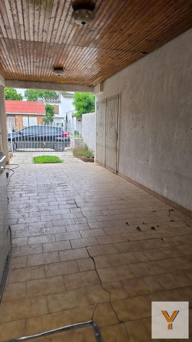 House for Sale - 2 Bedrooms, 1 Bathroom - 300 m² - José C. Paz