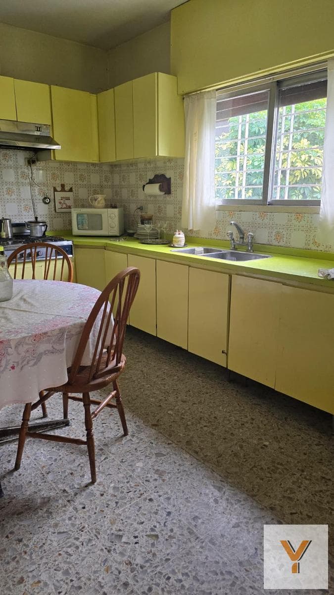 House for Sale - 2 Bedrooms, 1 Bathroom - 300 m² - José C. Paz