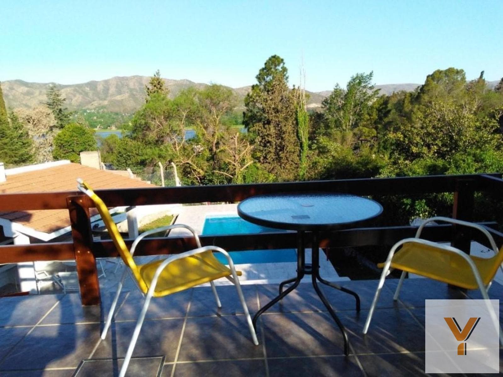 House for Sale - 3 Bedrooms, 3 Bathrooms - 632 m² - Córdoba