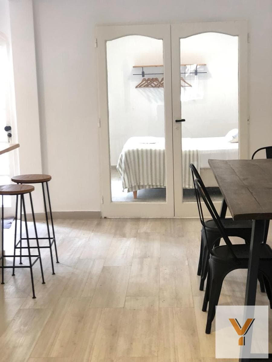 Apartment for Rent - 1 Bedroom, 1 Bathroom - 100 square meters - Villa del Parque