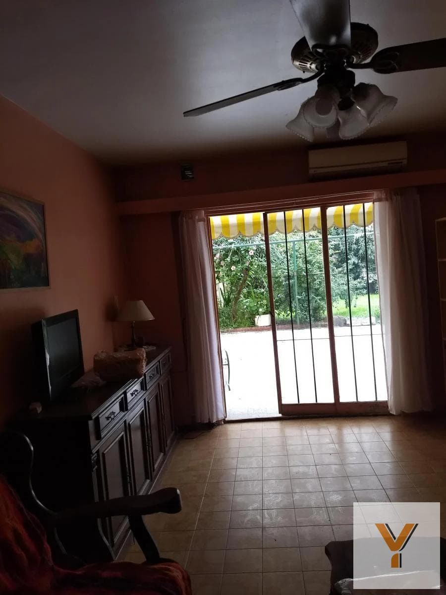 Apartment for Sale - 3 Bedrooms, 2 Bathrooms - 214 m² - Flores Norte
