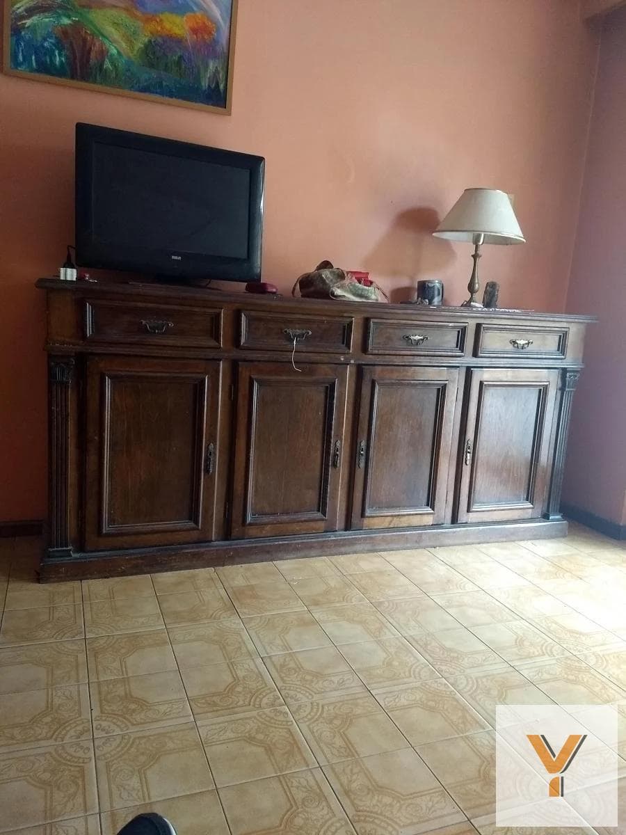 Apartment for Sale - 3 Bedrooms, 2 Bathrooms - 214 m² - Flores Norte