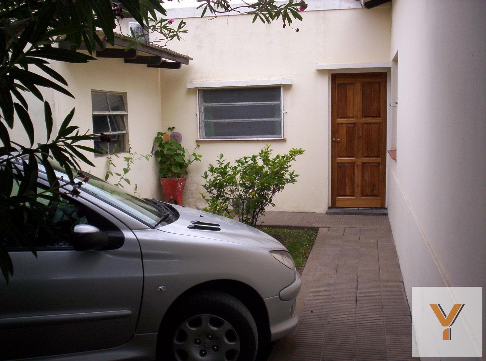 House for Sale - 3 Bedrooms, 2 Bathrooms - 666 m² - Magdalena