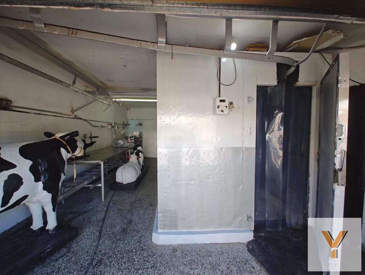 Business for Sale - Butcher Shop - 55 square meters - Villa Elvira, La Plata
