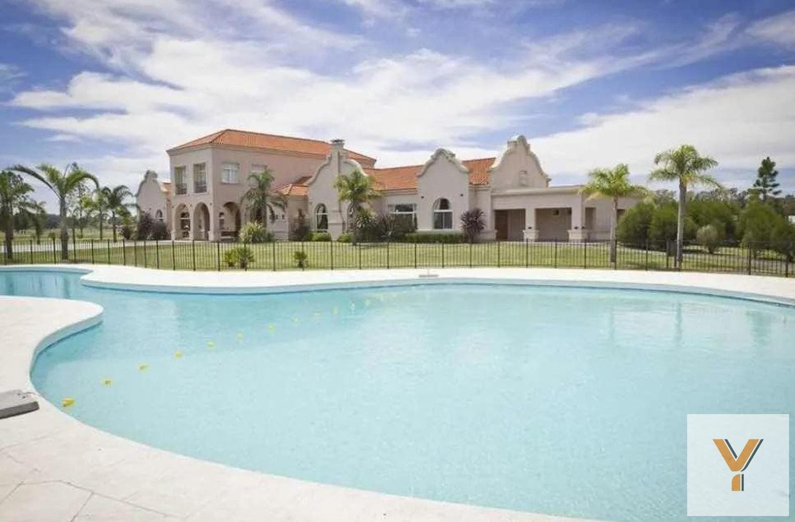 Land for Sale - 1,878 m² - Area 60, La Plata