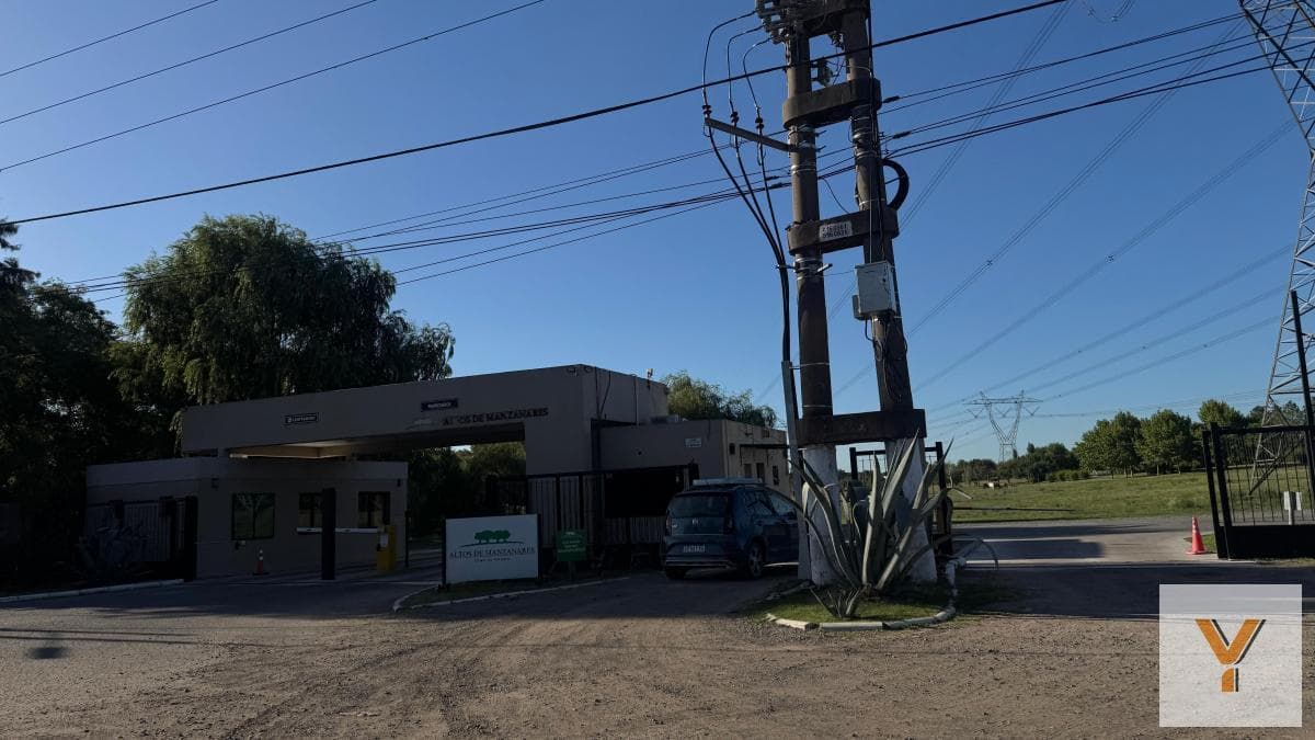 Land for Sale - 1,250 m² - Pilar