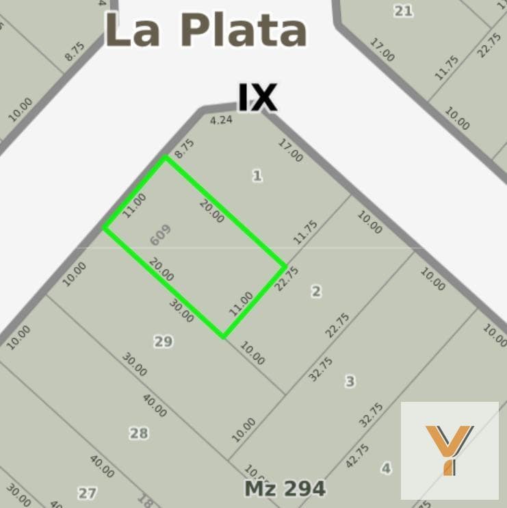 Land for Sale - 220 m² - Altos de San Lorenzo