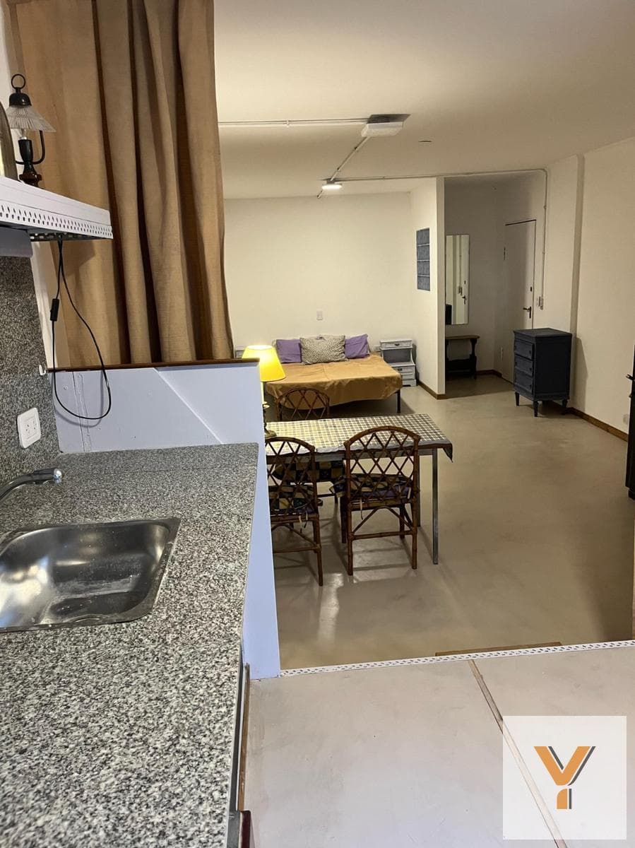 Studio Apartment for Rent - 1 Bathroom - Parking Space - 45 m² - Recoleta