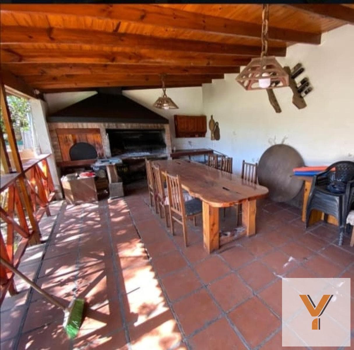 House for Sale - 4 Bedrooms, 4 Bathrooms - 375 m² - Moreno