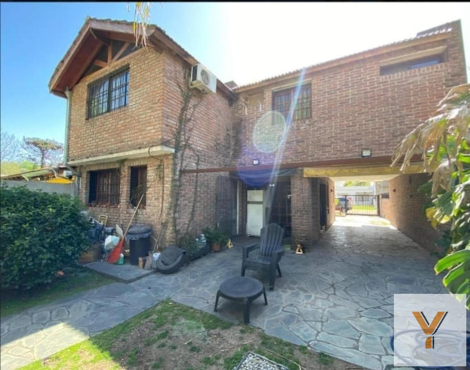 House for Sale - 4 Bedrooms, 4 Bathrooms - 375 m² - Moreno