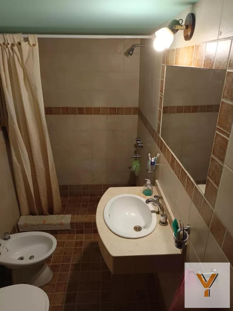 House for Sale - 9 Bedrooms, 8 Bathrooms - Parking Spaces - 400 m² - Las Toninas