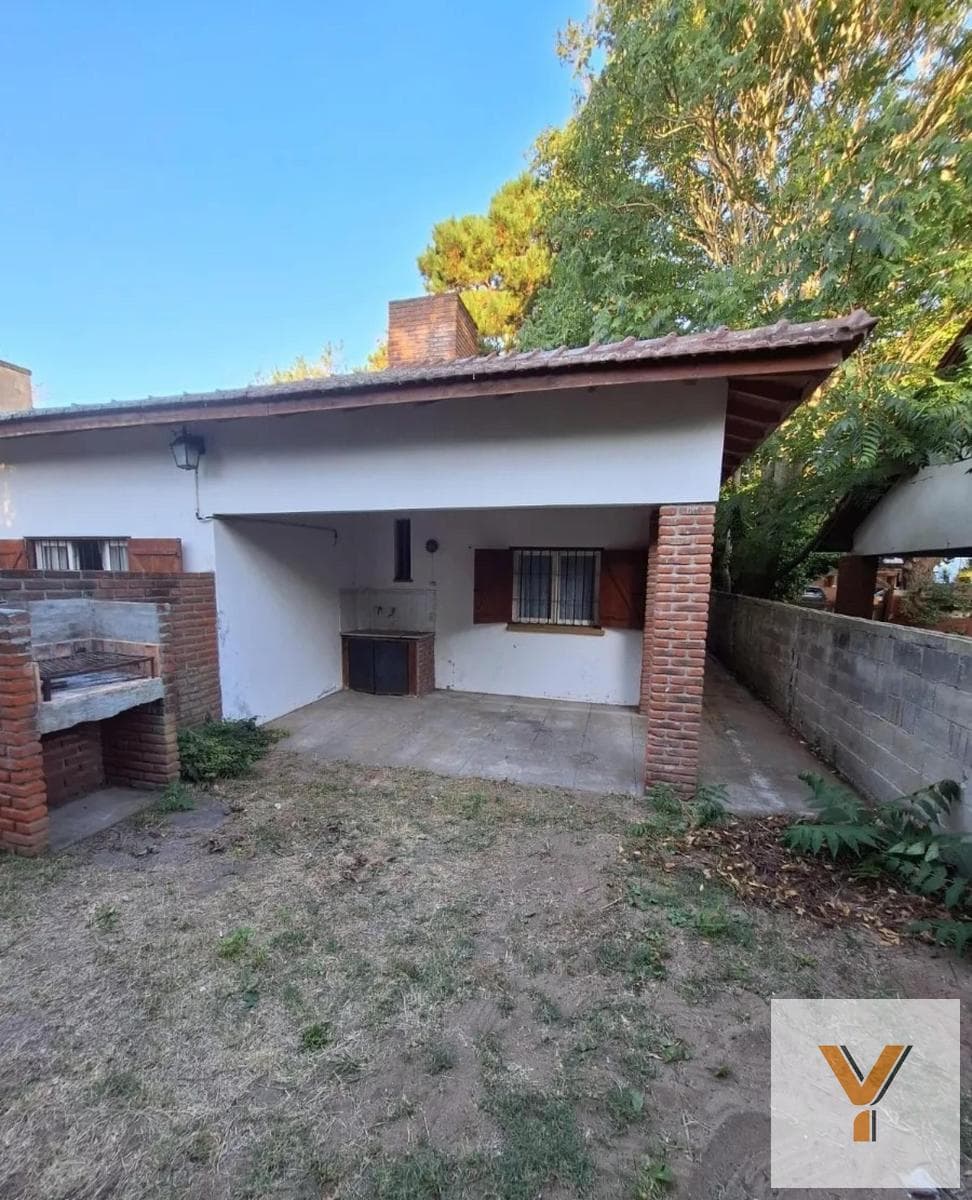 Condominium for sale - 2 bedrooms, 1 bathroom - 123 square meters - Costa Azul