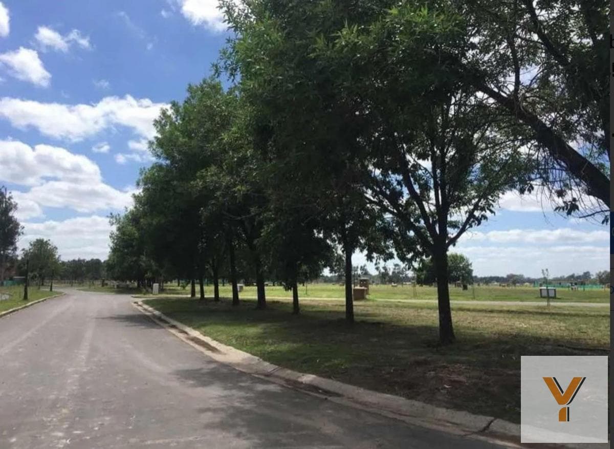 Land for Sale - 477 m² - Santo Tomás, Pilar