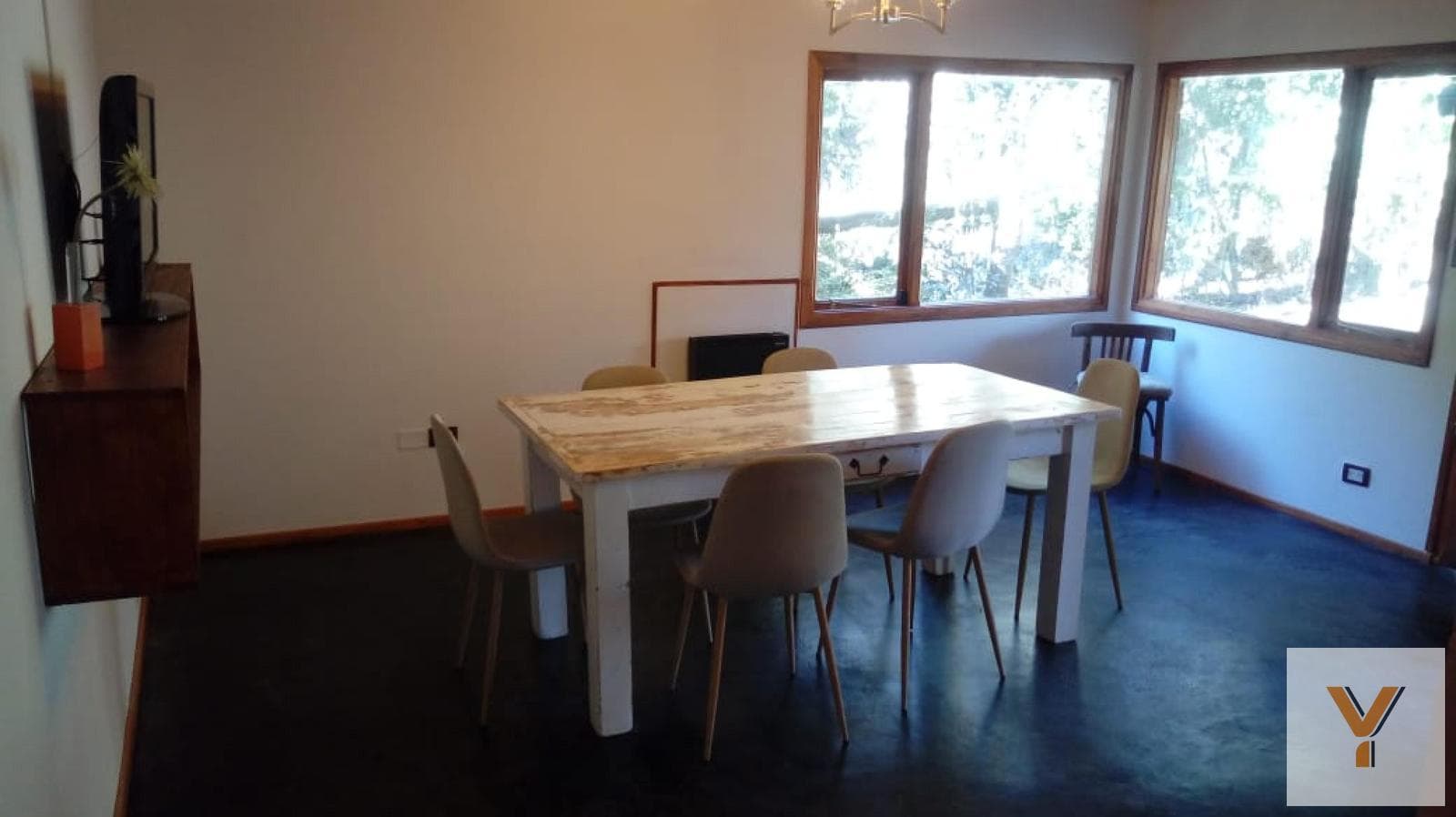 Cabin for Sale - 2 Bedrooms, 2 Bathrooms - 270 m² - Villa La Angostura