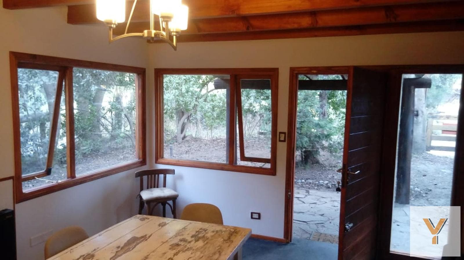 Cabin for Sale - 2 Bedrooms, 2 Bathrooms - 270 m² - Villa La Angostura