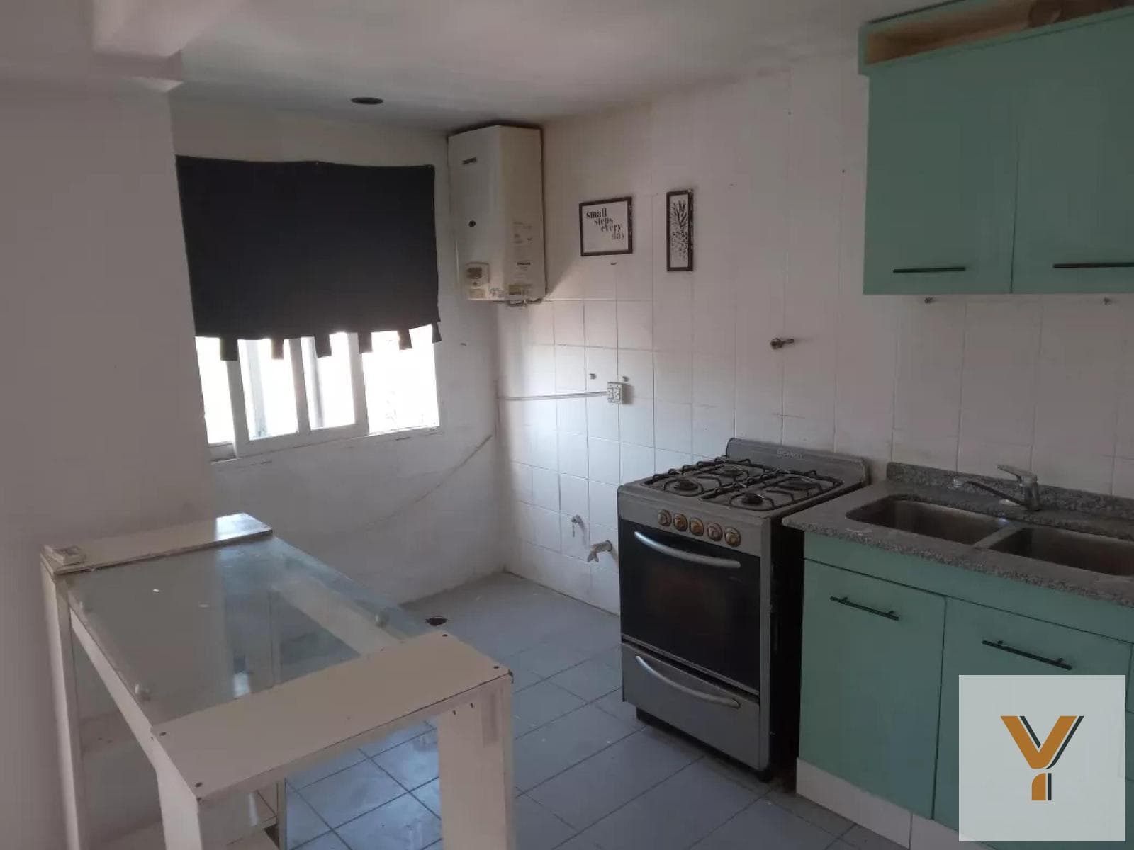 Apartment for Sale - 2 Bedrooms, 2 Bathrooms - 70 m² - Flores