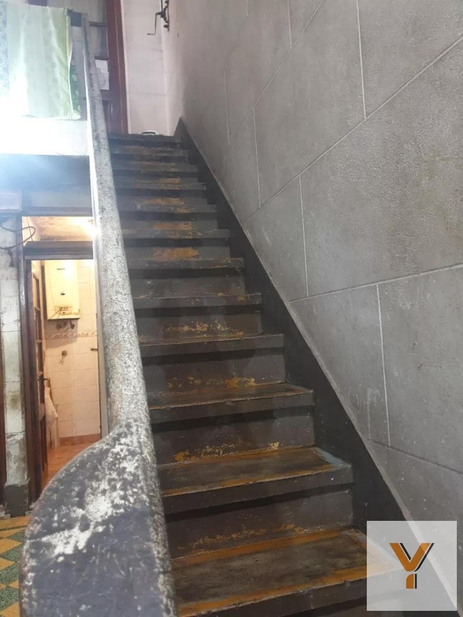 Apartment for Sale - 3 Bedrooms, 1 Bathroom - 95 square meters - Parque Patricios