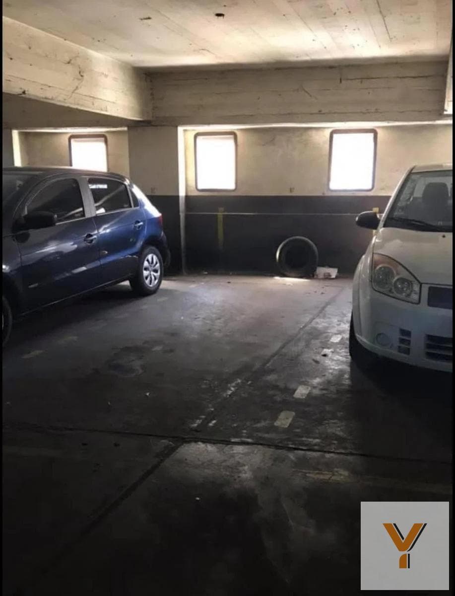 Garage for sale - 12 square meters - Recoleta