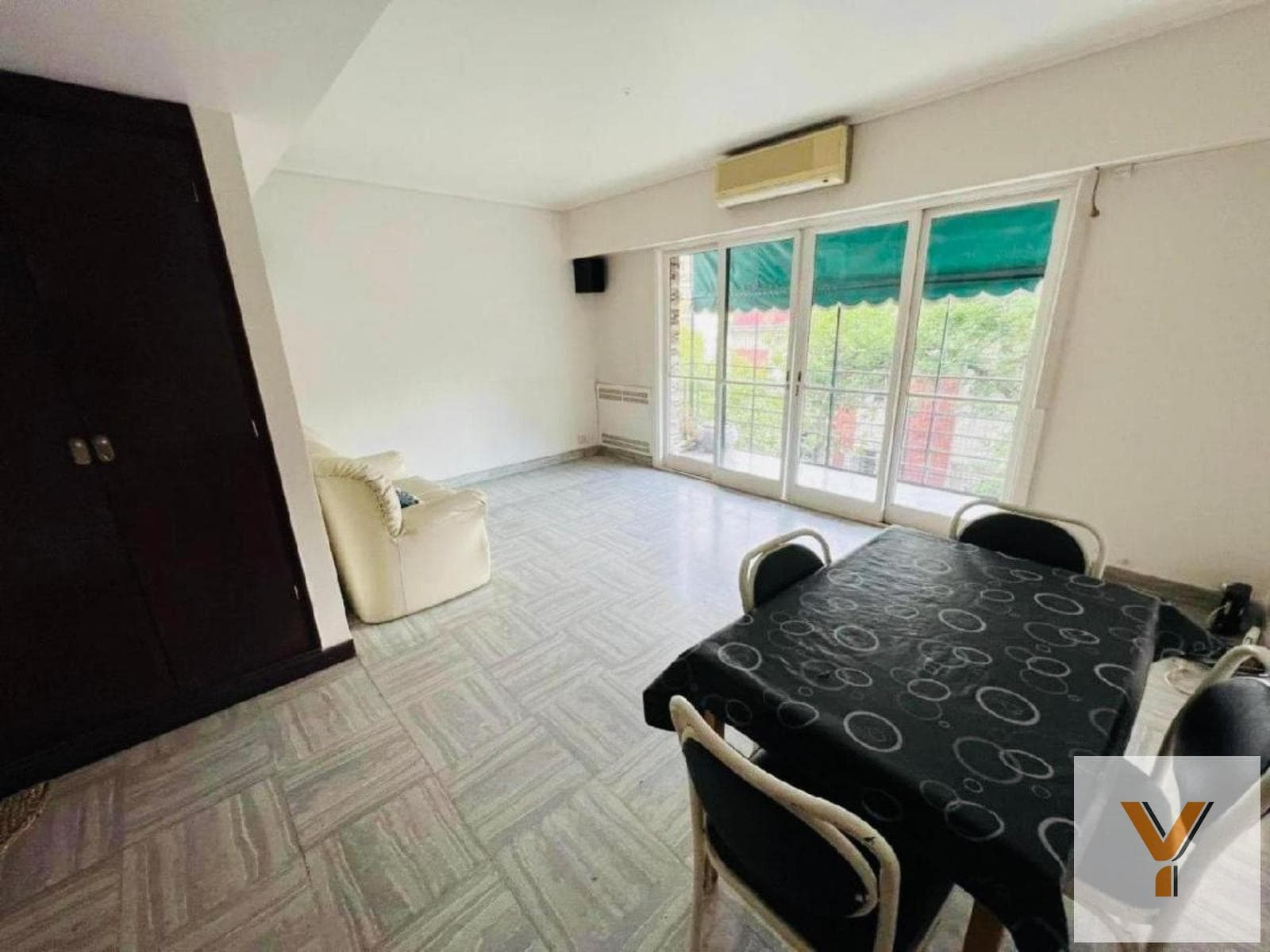 Apartment for sale - 3 bedrooms, 2 bathrooms - 90 square meters - Villa Crespo