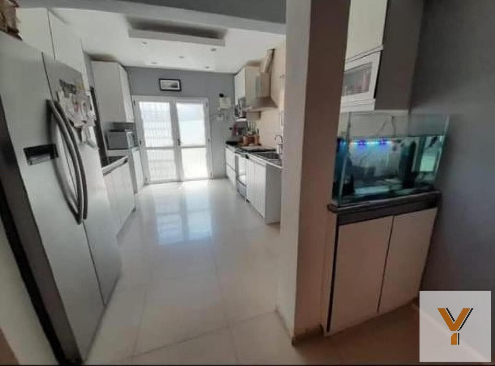House for Sale - 5 Bedrooms, 4 Bathrooms - 340 m² - Las Heras