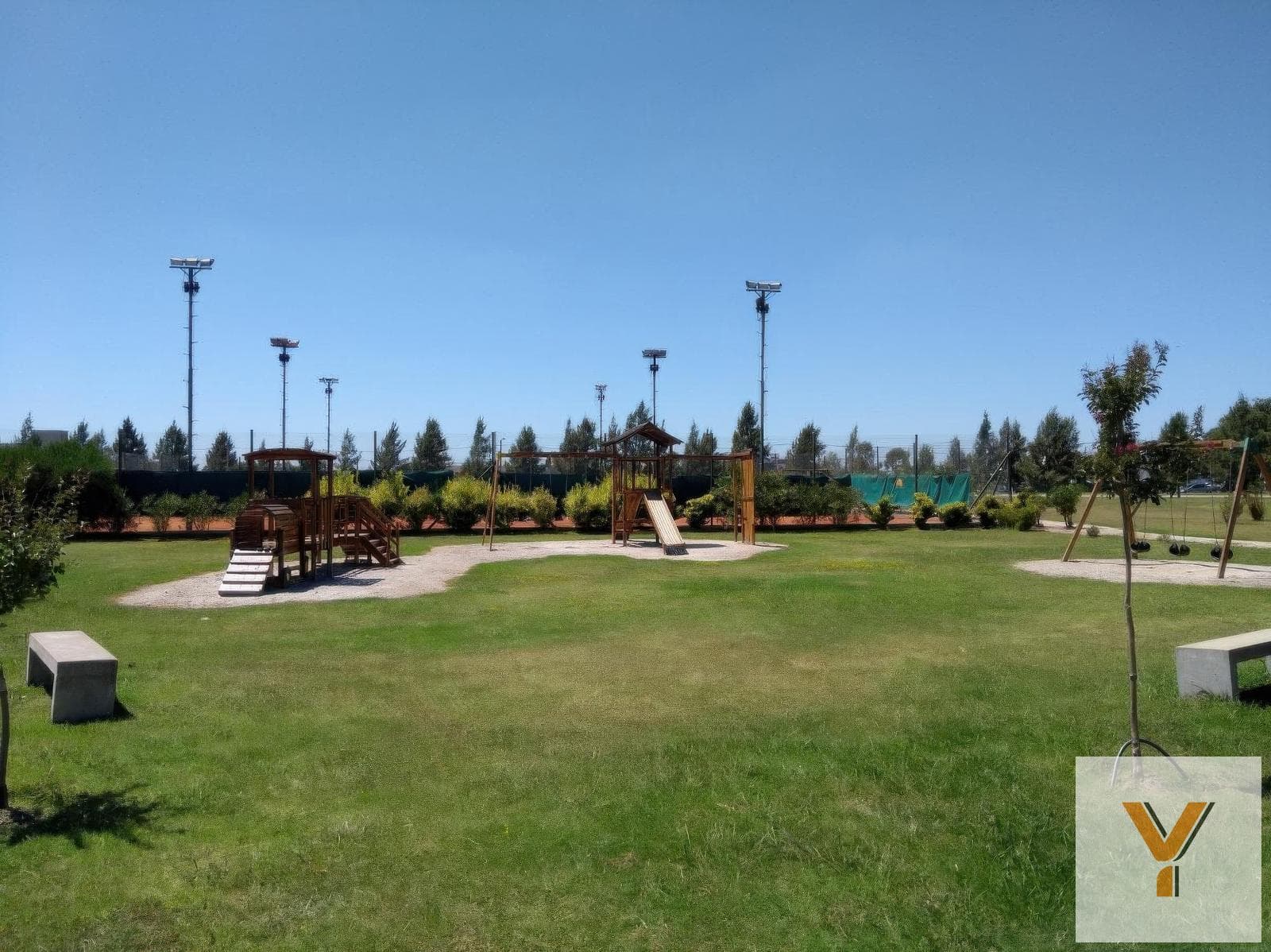 Land for Sale - 2,490 m² - Campos de Roca II