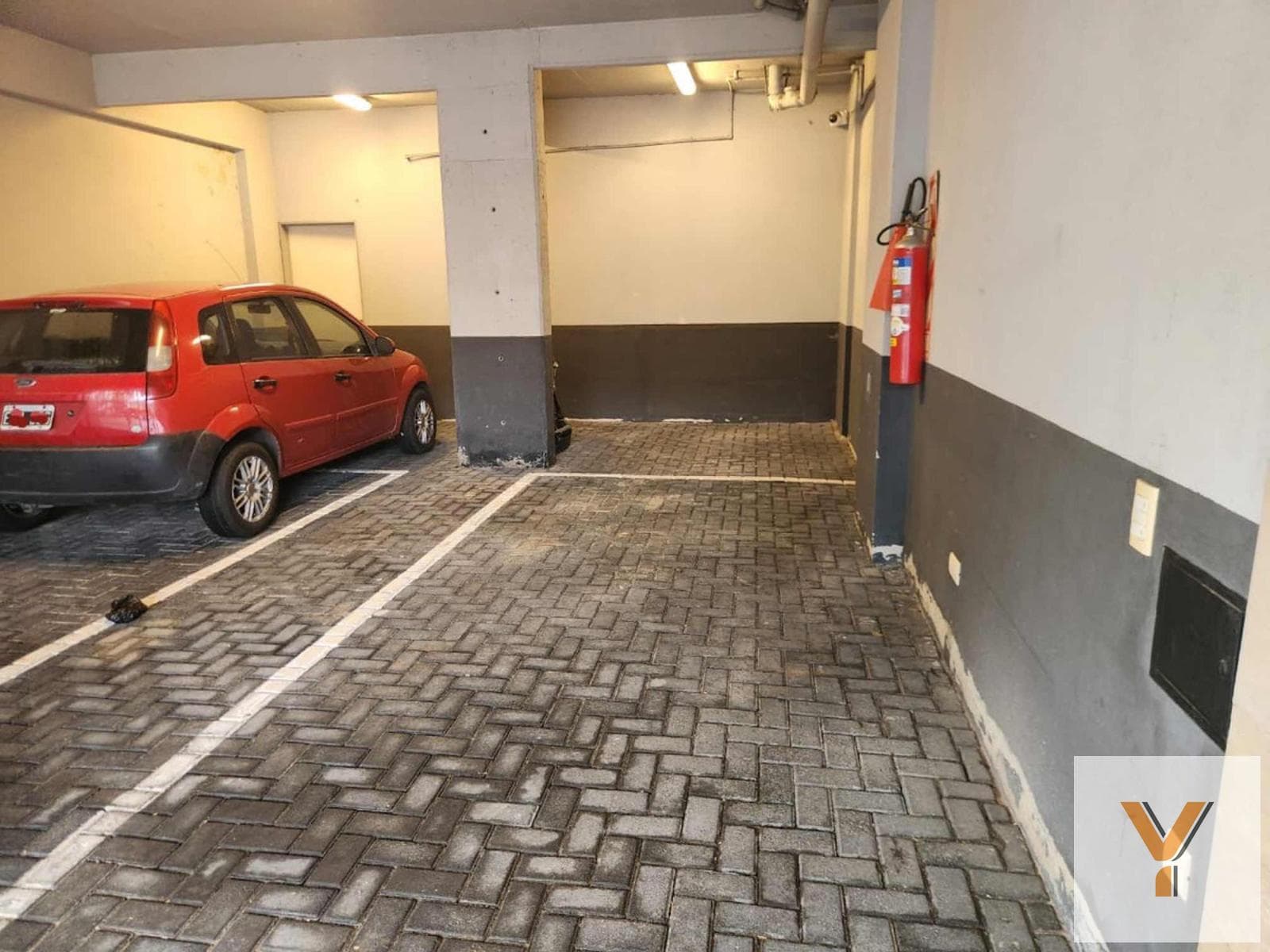 Garage for sale - 41 square meters - San Telmo