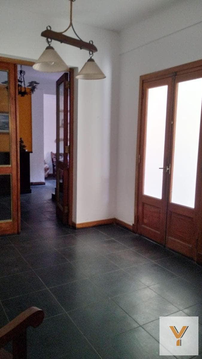 House for Sale - 3 Bedrooms, 2 Bathrooms - Blue