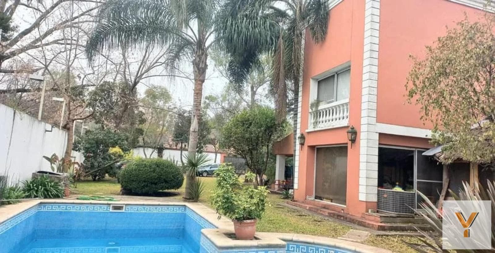 House for Sale - 3 Bedrooms, 4 Bathrooms - Ituzaingó