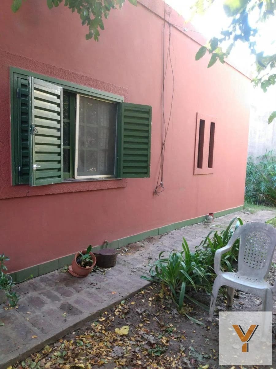 House for Sale - 2 Bedrooms, 2 Bathrooms - City Bell