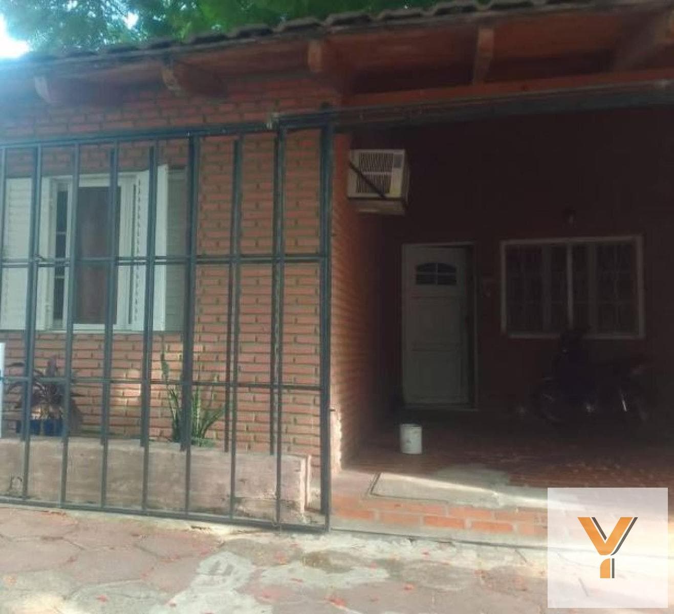 House for Sale - 2 Bedrooms, 2 Bathrooms - Corrientes