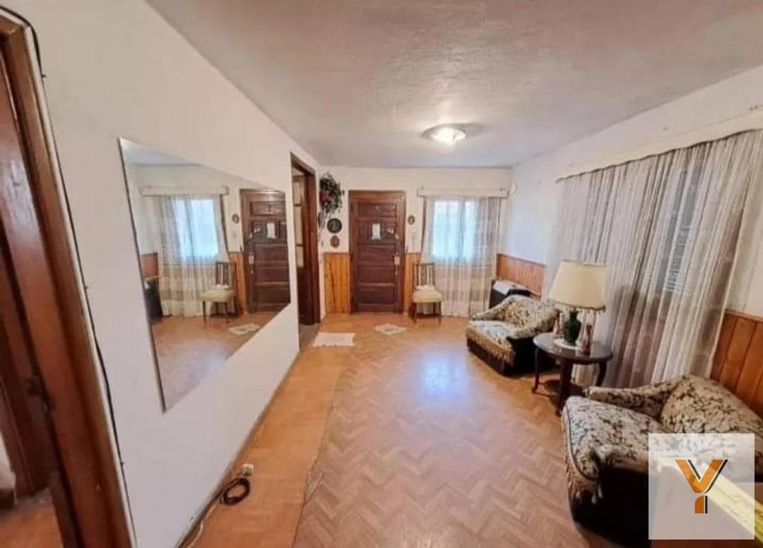 House for Sale - 3 Bedrooms, 2 Bathrooms - Quilmes