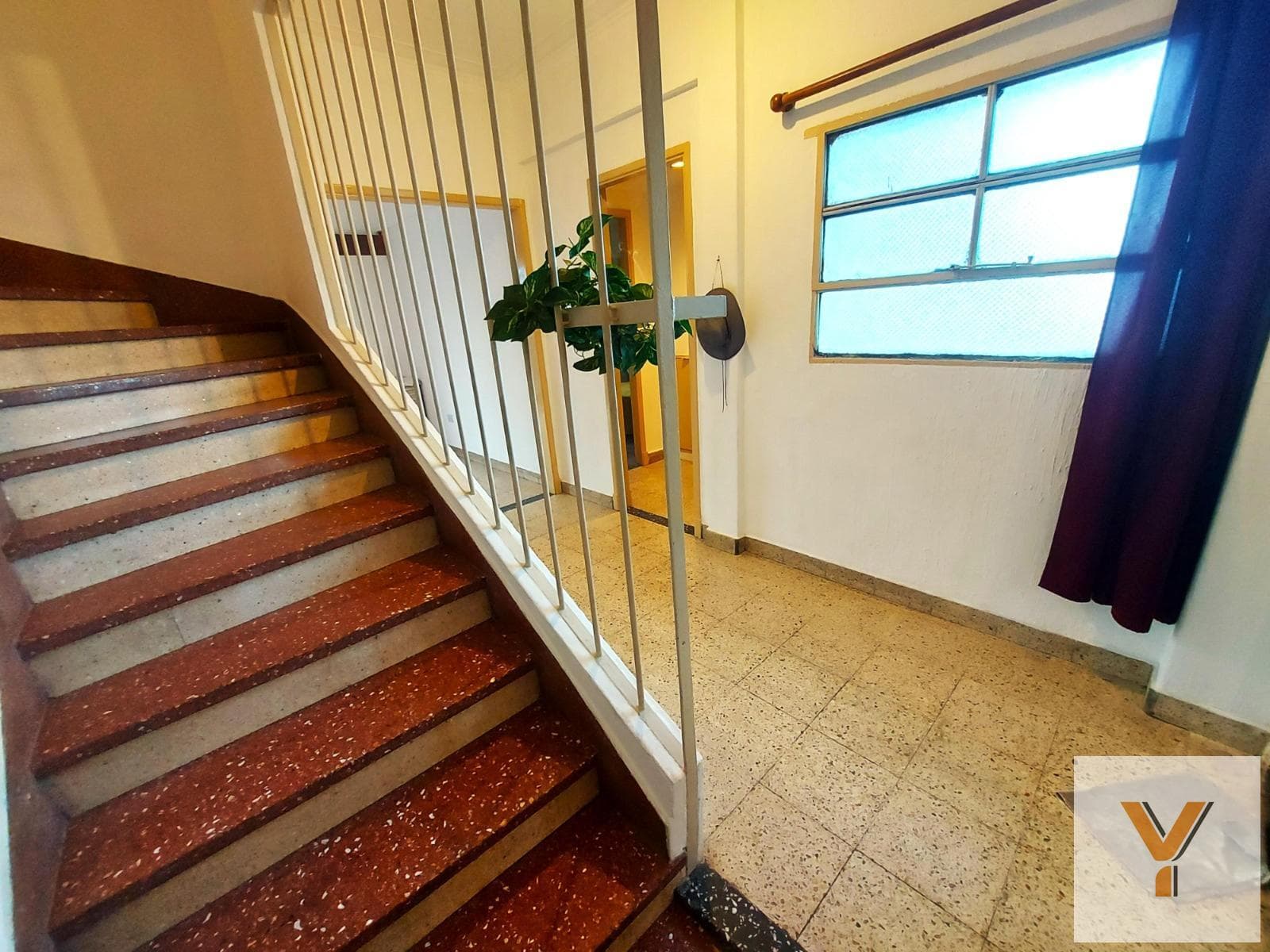 Apartment for Sale - 3 Bedrooms, 1 Bathroom - Pompeya