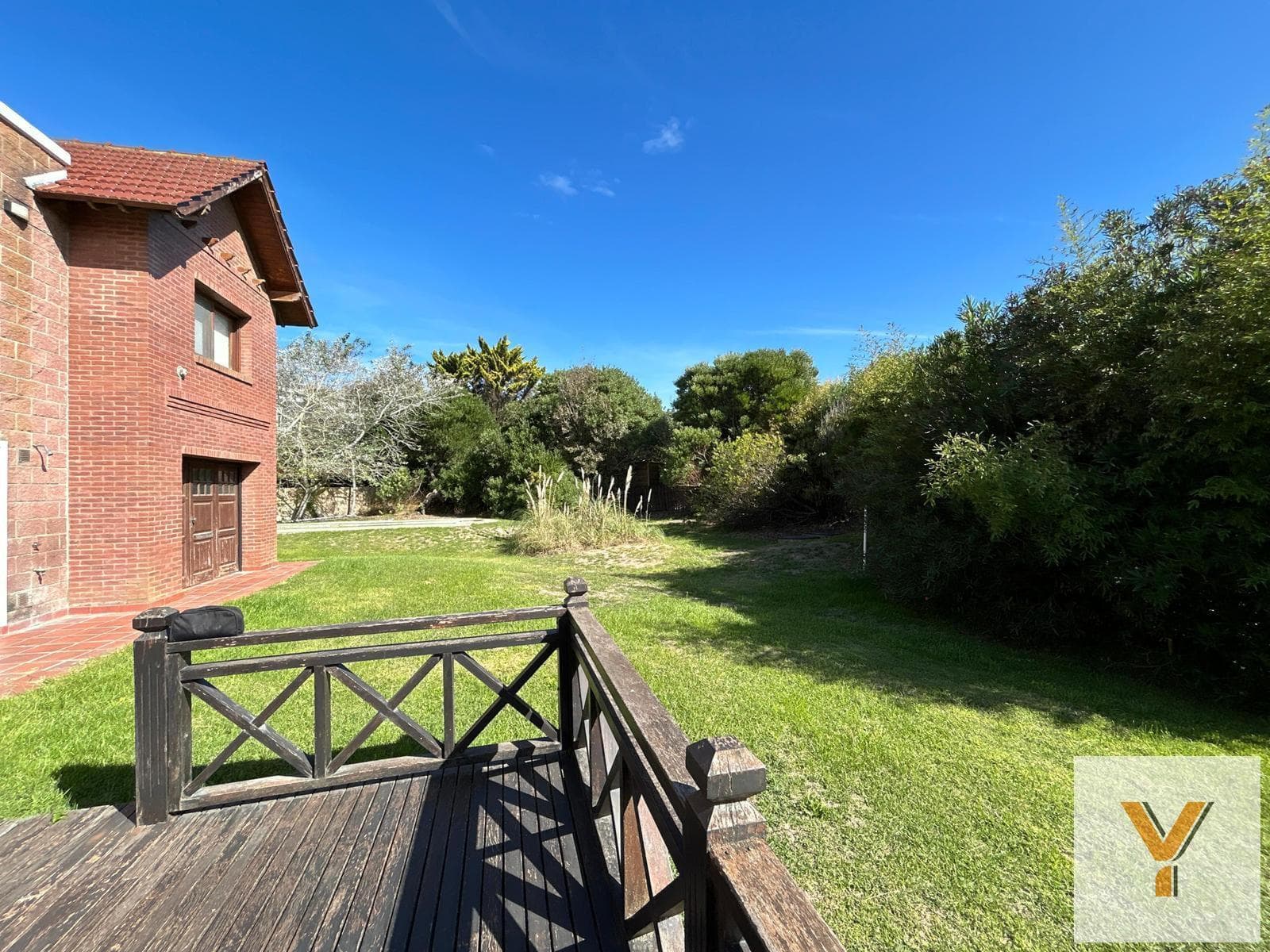 House for Sale - 4 Bedrooms, 3 Bathrooms - Villa Gesell