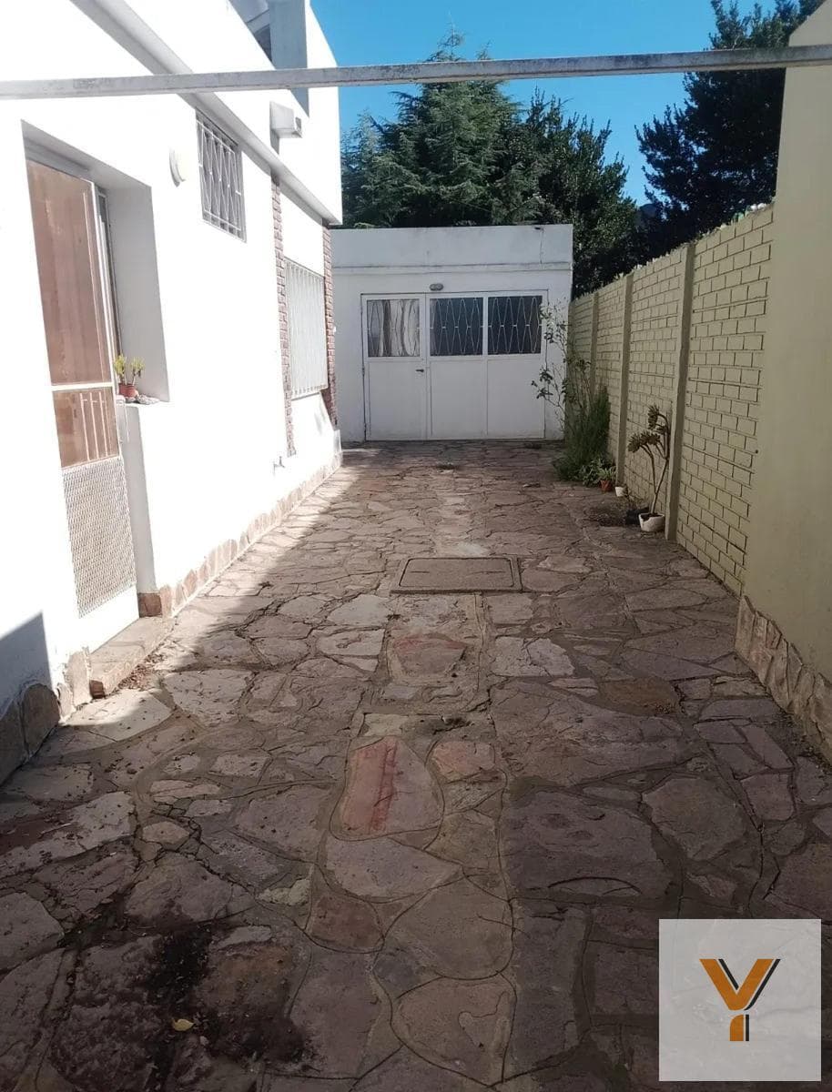 House for Sale - 2 Bedrooms, 2 Bathrooms - Blue