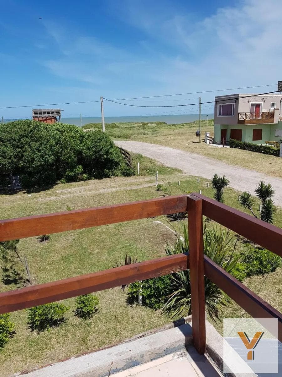 House for Sale - 2 Bedrooms, 2 Bathrooms - Mar de Cobo