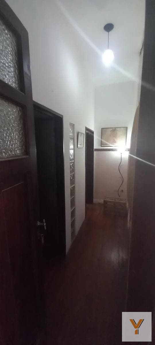 Condominium for Sale - 4 Bedrooms, 3 Bathrooms - Flores