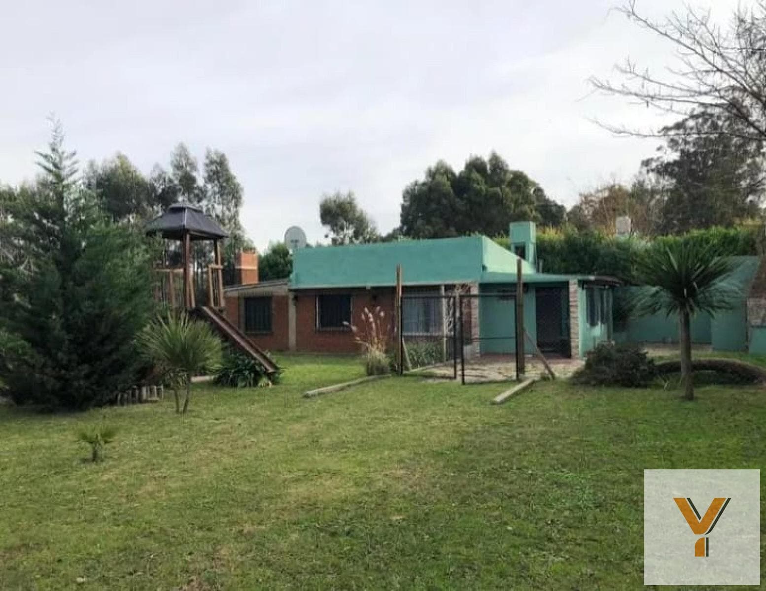 House for Sale - 2 Bedrooms, 2 Bathrooms - Miramar