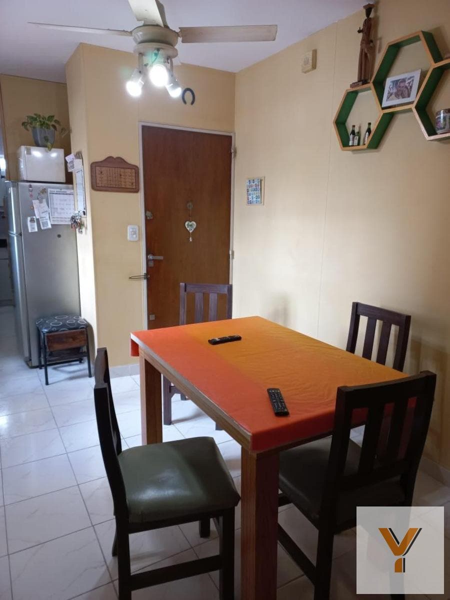 Apartment for Sale - 3 Bedrooms, 2 Bathrooms - Barracas