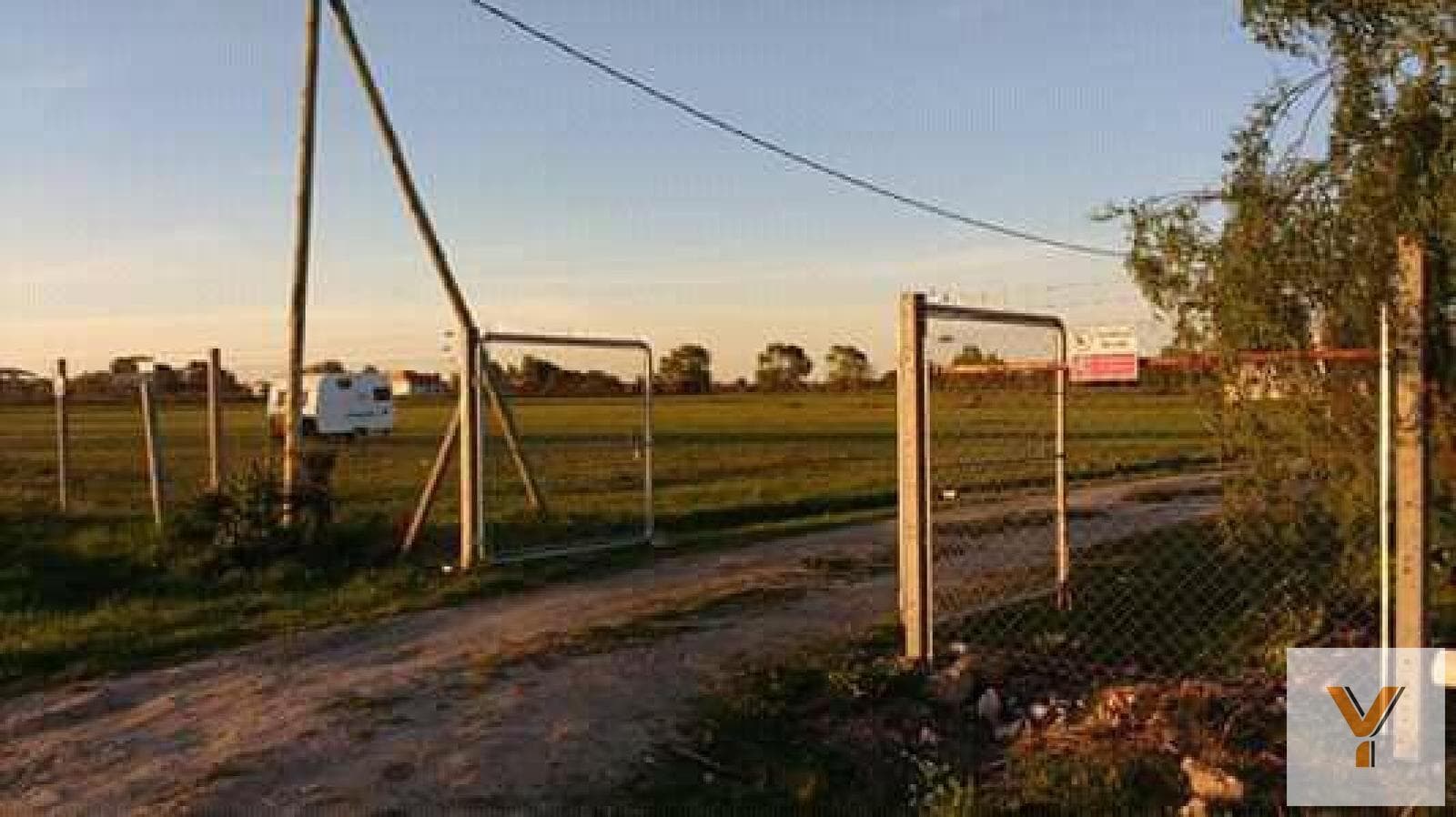Land for Sale - 1,000 m² - Arana