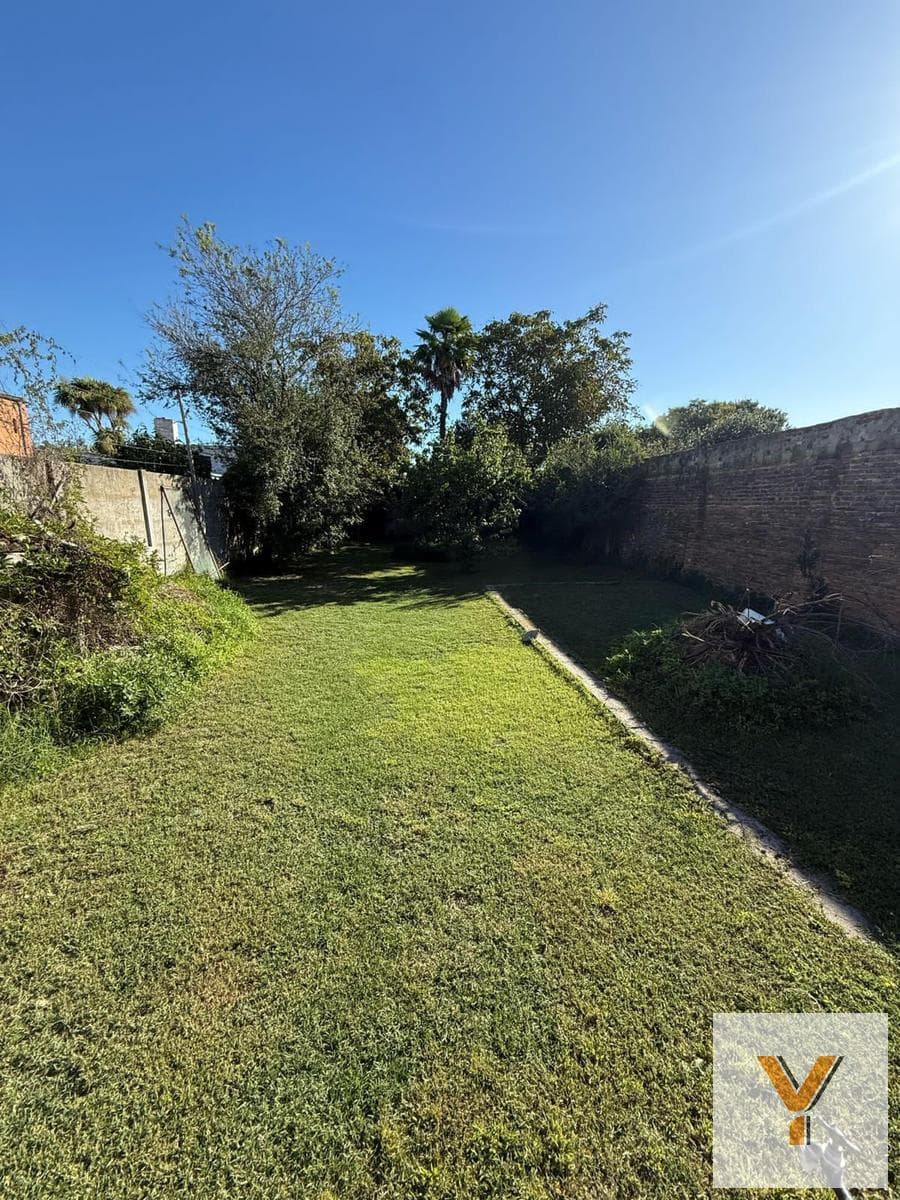 House for Sale - 4 Bedrooms, 2 Bathrooms - Tandil
