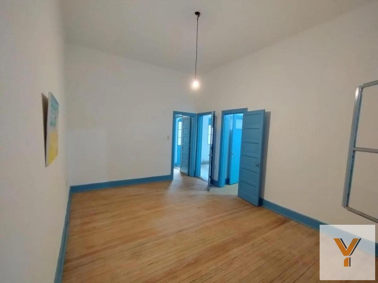 Condo for Sale - 4 Bedrooms, 2 Bathrooms - Avellaneda