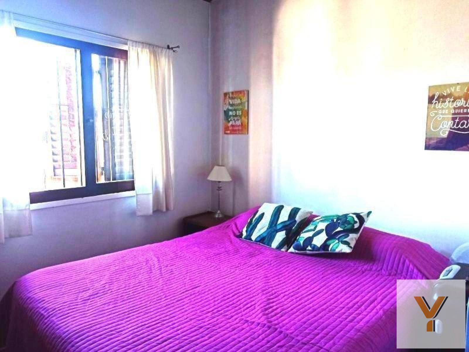 House for Sale - 4 Bedrooms, 3 Bathrooms - Morón