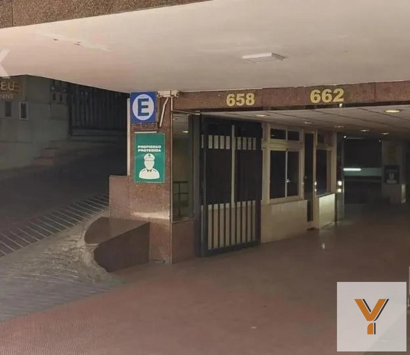 Garage for Sale - 12 square meters - San Nicolás