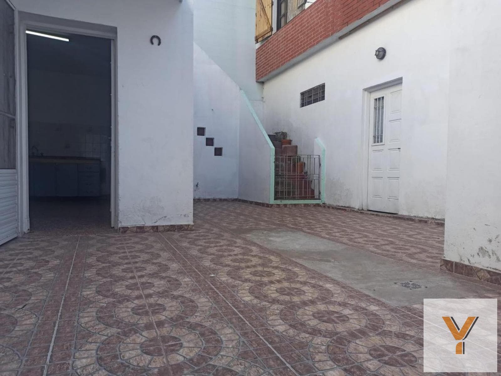 House for Sale - 5 Bedrooms, 3 Bathrooms - La Matanza