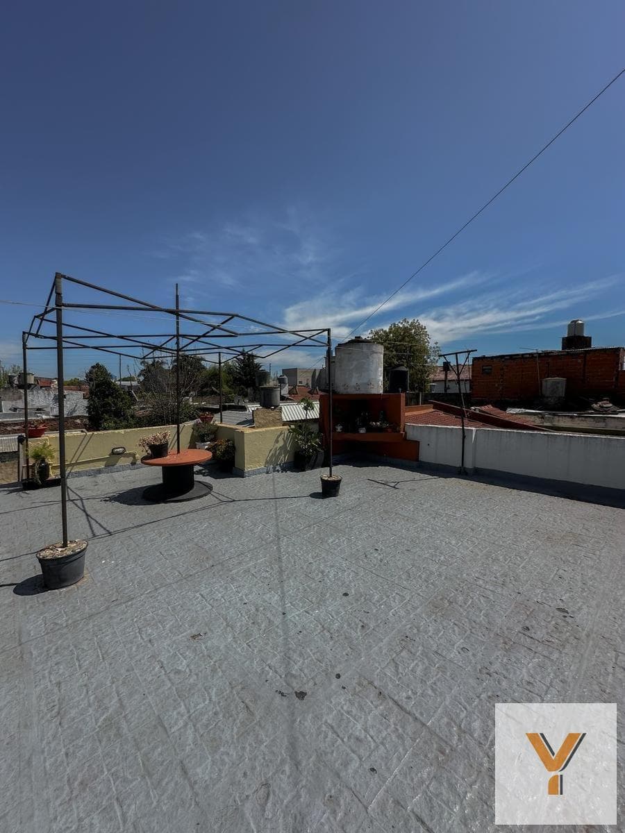 House for Sale - 2 Bedrooms, 1 Bathroom - El Palomar