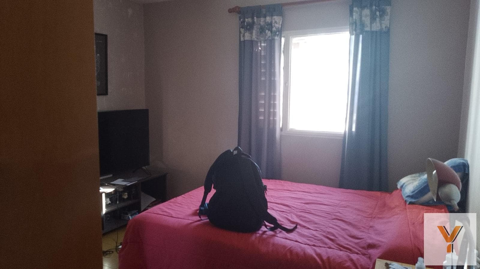 Apartment for Sale - 5 Bedrooms, 2 Bathrooms - Villa Luro