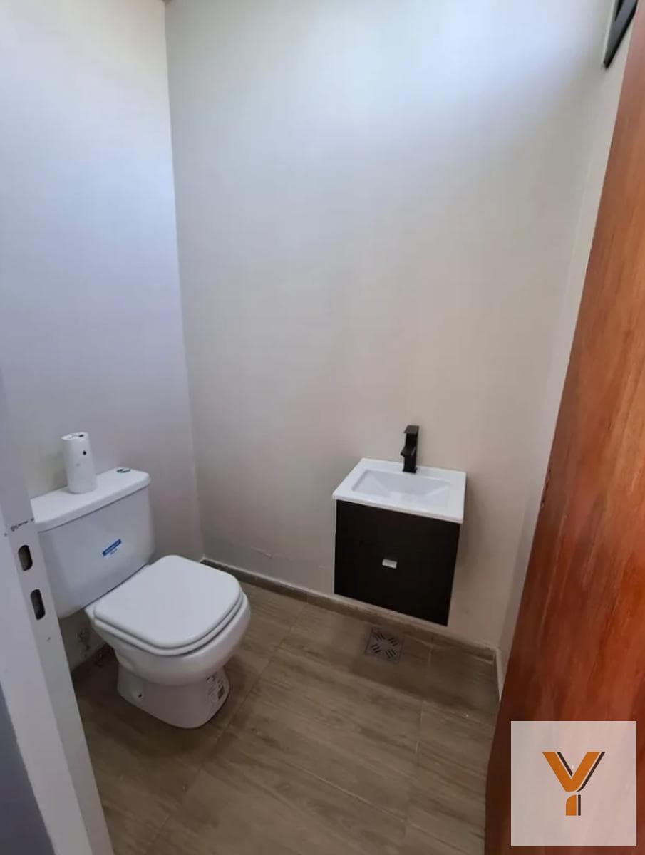 House for Sale - 4 Bedrooms, 4 Bathrooms - Los Hornos