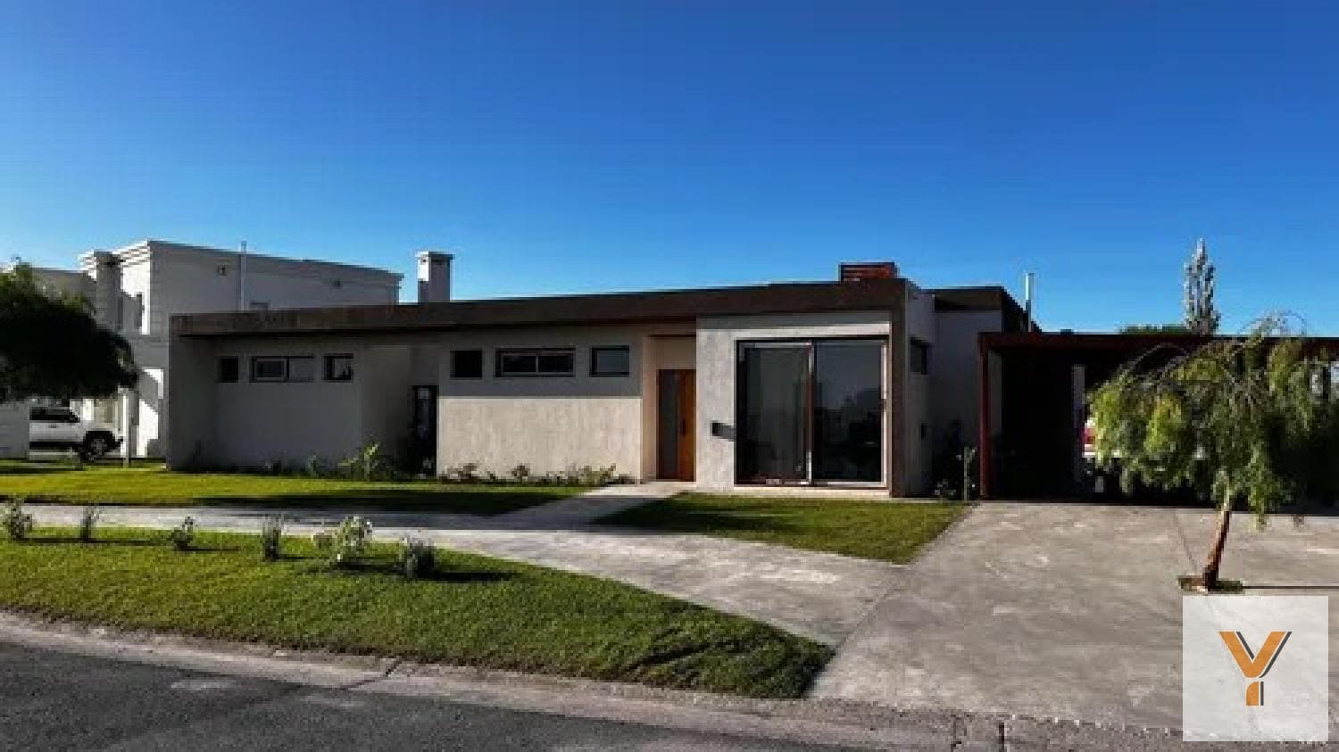 House for Sale - 3 Bedrooms, 3 Bathrooms - Pilar